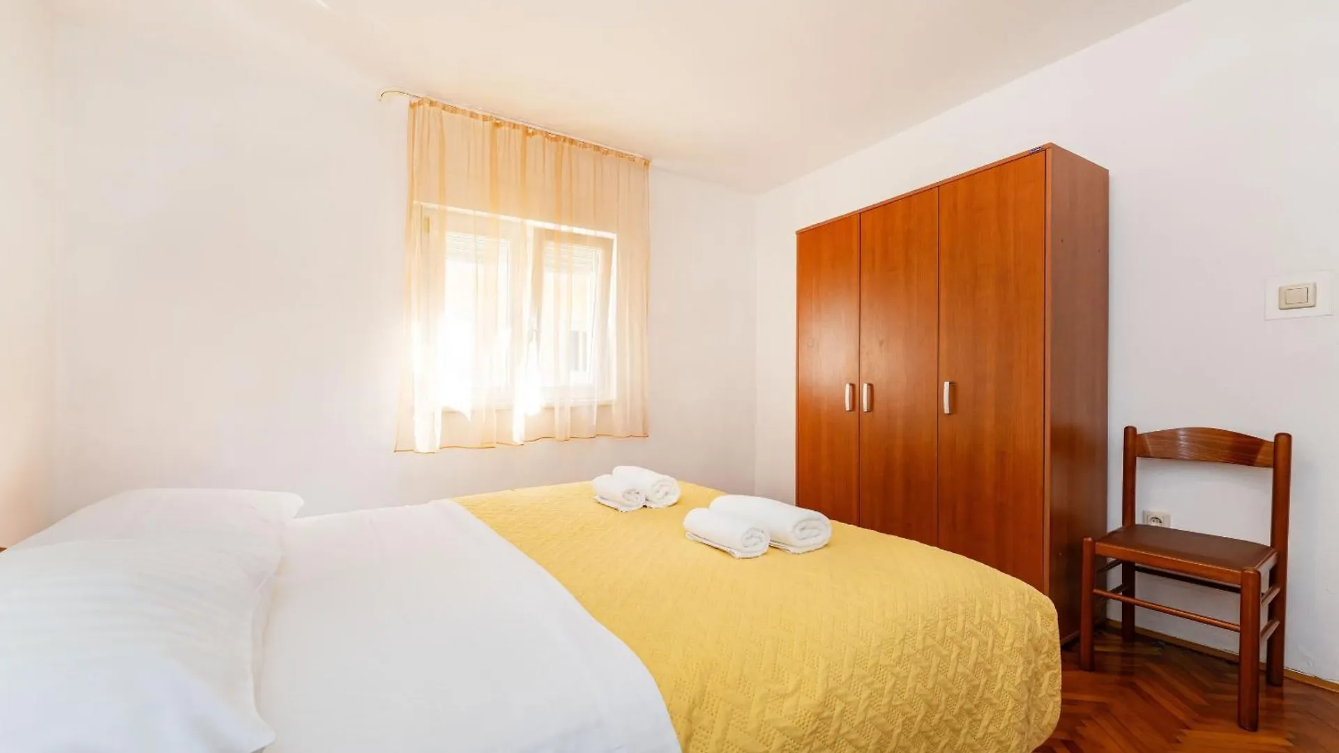 Apartments Nadica - Free Parking Nin 0*,
